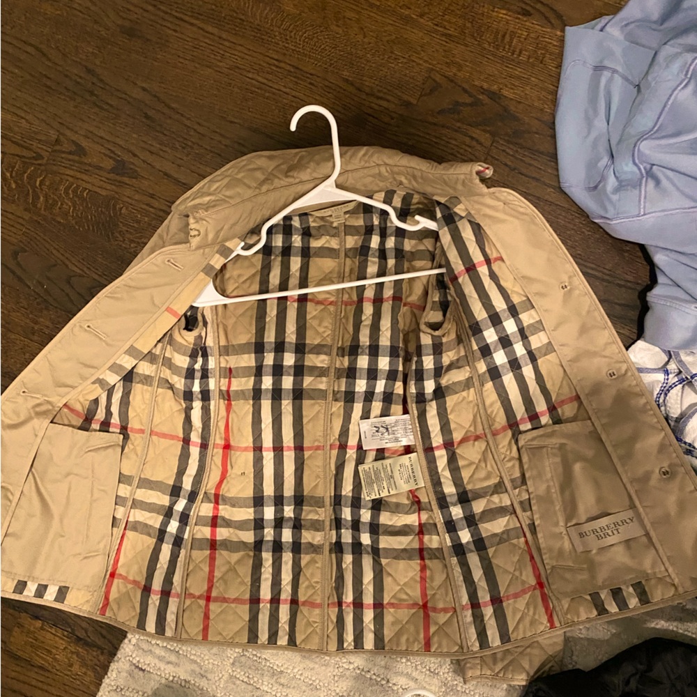 Burberry brit